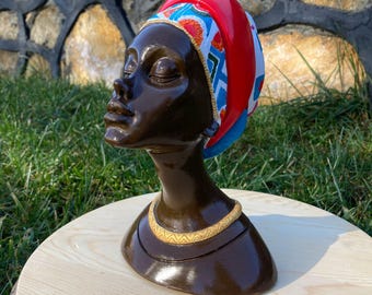 Handmade African Woman Bust Statue: Bohemian Room Decor