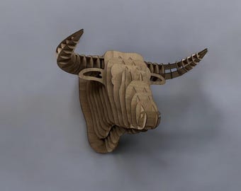Arte mural 3D de cabeza de toro: Escultura de rompecabezas de MDF (57 x 40 x 33 cm)