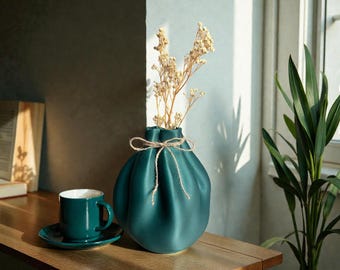 Rainbow 3D Printed Vase – Colorful Kese Style, Living Room Decor