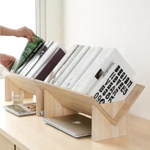 Modern Wooden Desktop Bookshelf – DIY Decorative Book Rack, Record & Book Stand, 20x50 cm Organizer for Desk or Shelf