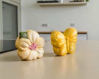Salero y pimentero de cerámica con estampados coloridos: vajilla decorativa para cocina y comedor