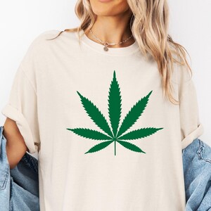 Marijuana Leaf Shirt,Cannabis Leaf Tshirt,Stoner Shirt,Weed Lover Shirt,Weed Shirt,Cannabis Sweatshirt,Weed Shirt,Weed Leaf Shirt,Cannabis