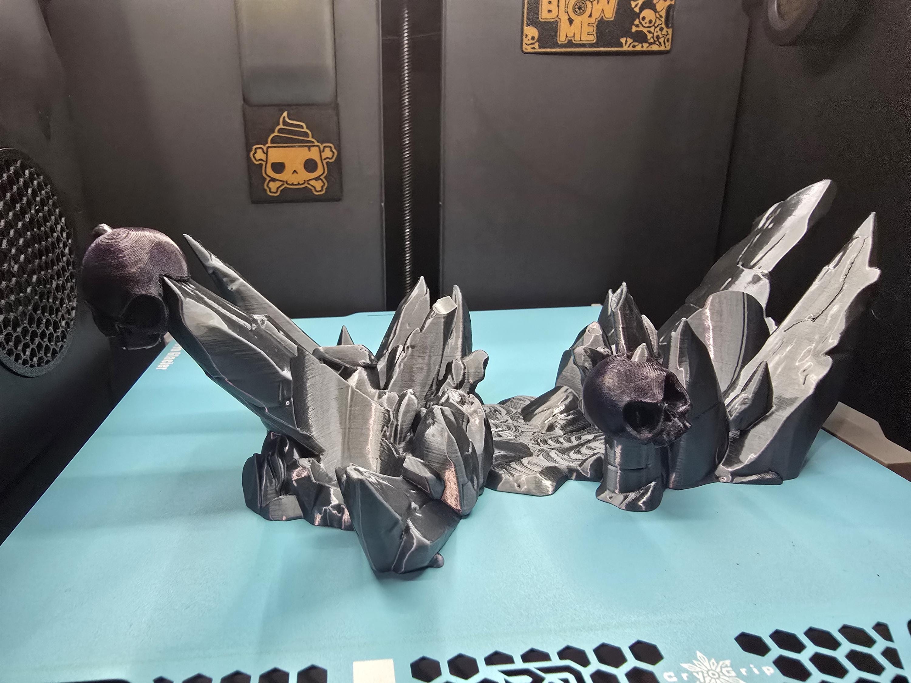 PS5 Controller Stand – 3D Printed Crystal Skull Holder, Gamer Desk ...