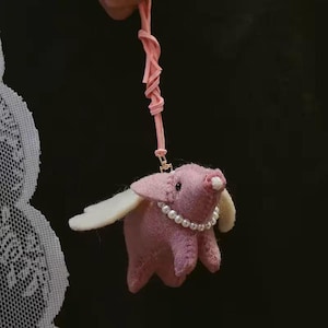4.5 inch Mini Ornament / Flying Pig / Fairtrade Wool Felt / Christmas Gift / Pet Memorial / Christmas Tree Pendant / Pet Simulation Pig