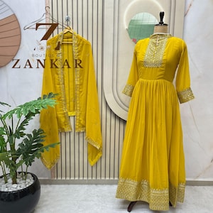 Yellow Anarkali gown with dupatta collar neck gown Haldi outfit partywear Pakistani gown Long Kurti Indian Wedding Wear Suit Partywear Dress