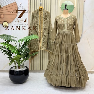 Designer Anarkali Gown With Dupatta Set 15Mtr 5 layer Flair gown Indian Wedding Dress Long Flared Dress Bridesmaid Dress Designer Long Gown