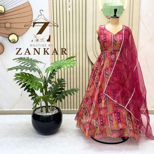 Indian Wedding Wear Pink Anarkali Gown With Dupatta 2pc Readymade Gown Flared gown Partywear anarkali Wedding sangeet reception gown