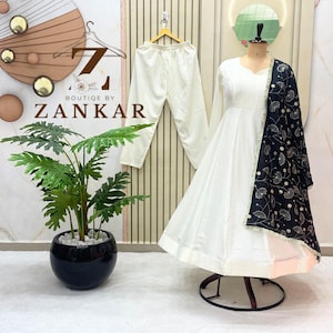 Indian Wedding Wear Off White Anarkali Dresse With Black Dupatta 3pc Readymade Gown Flared gown Partywear anarkali Wedding sangeet reception
