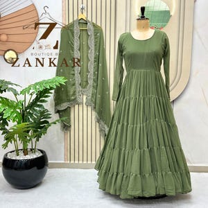 Green Anarkali Gown With Dupatta Set 15Mtr 5 layer Flair gown Indian Wedding Dress Long Flared Dress Bridesmaid Dress Designer Long Gown