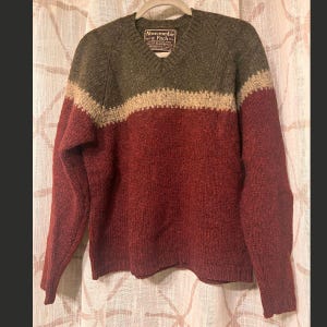 Vintage 90er Jahre Abercrombie & Fitch Wolle V-Ausschnitt Pullover Herren Klein aber leicht Unisex und / oder Damen Pullover