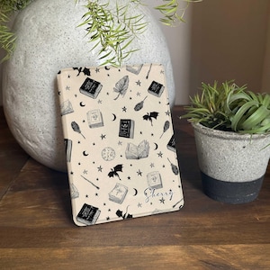Dragon and Book Kindle Paperwhite Case | Kindle Colorsoft 12th 2024 Cover, Paperwhite 2021 Case 6.8&quot;, Kobo Case Gifts For Fourth Wing Lovers