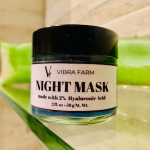Hyaluronic Acid (2%) Blue Tansy Overnight Mask