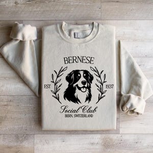 Berner Sennenhund Social Club SVG + PNG