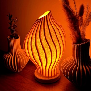 3D Printed Table Lamp, Modern Ambient Light, Handmade Designer Lamp for Bedroom & Living Room, Warm Mood Light Hamburg
