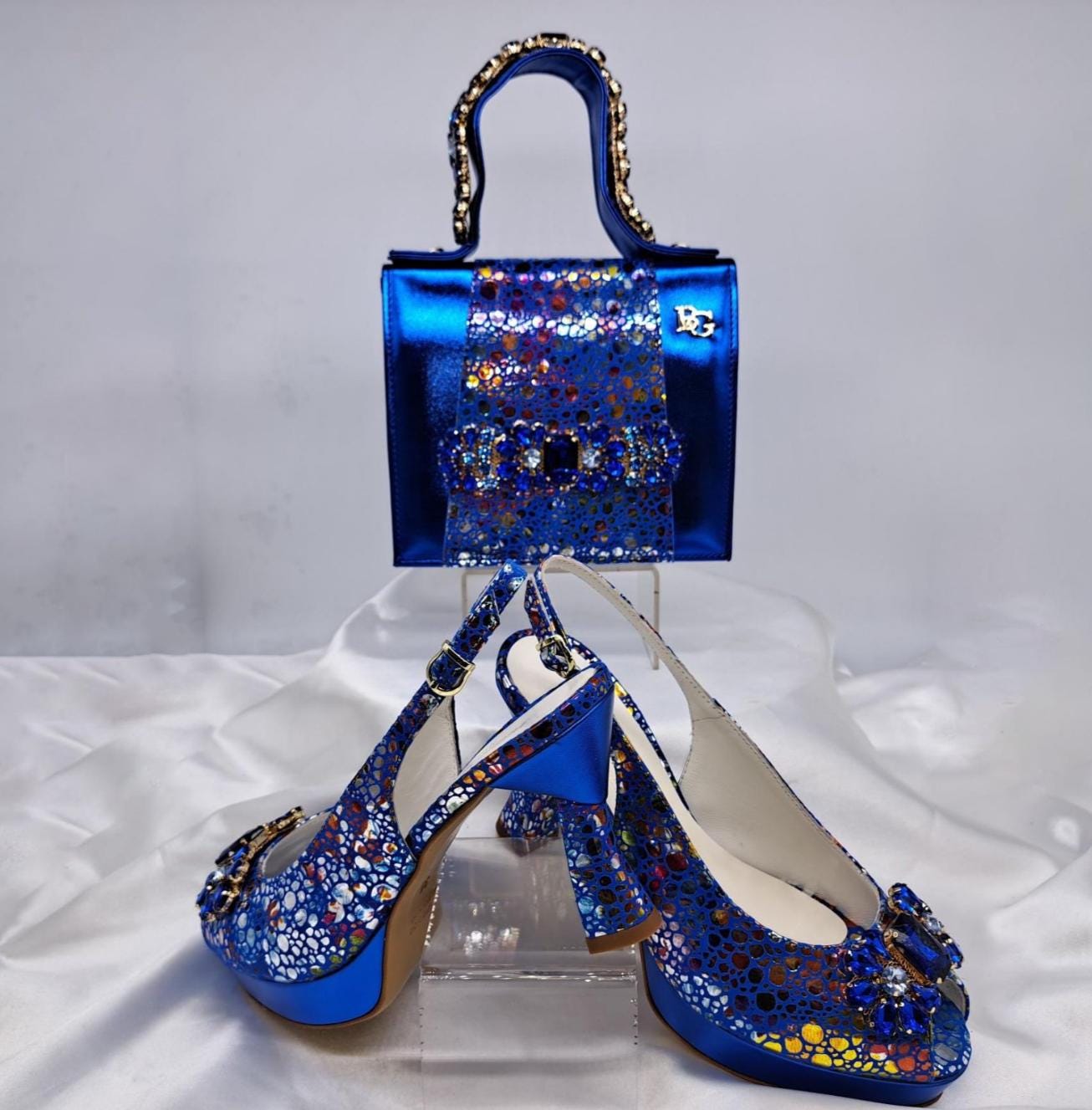 Gold shoes and matching bag - Etsy 日本