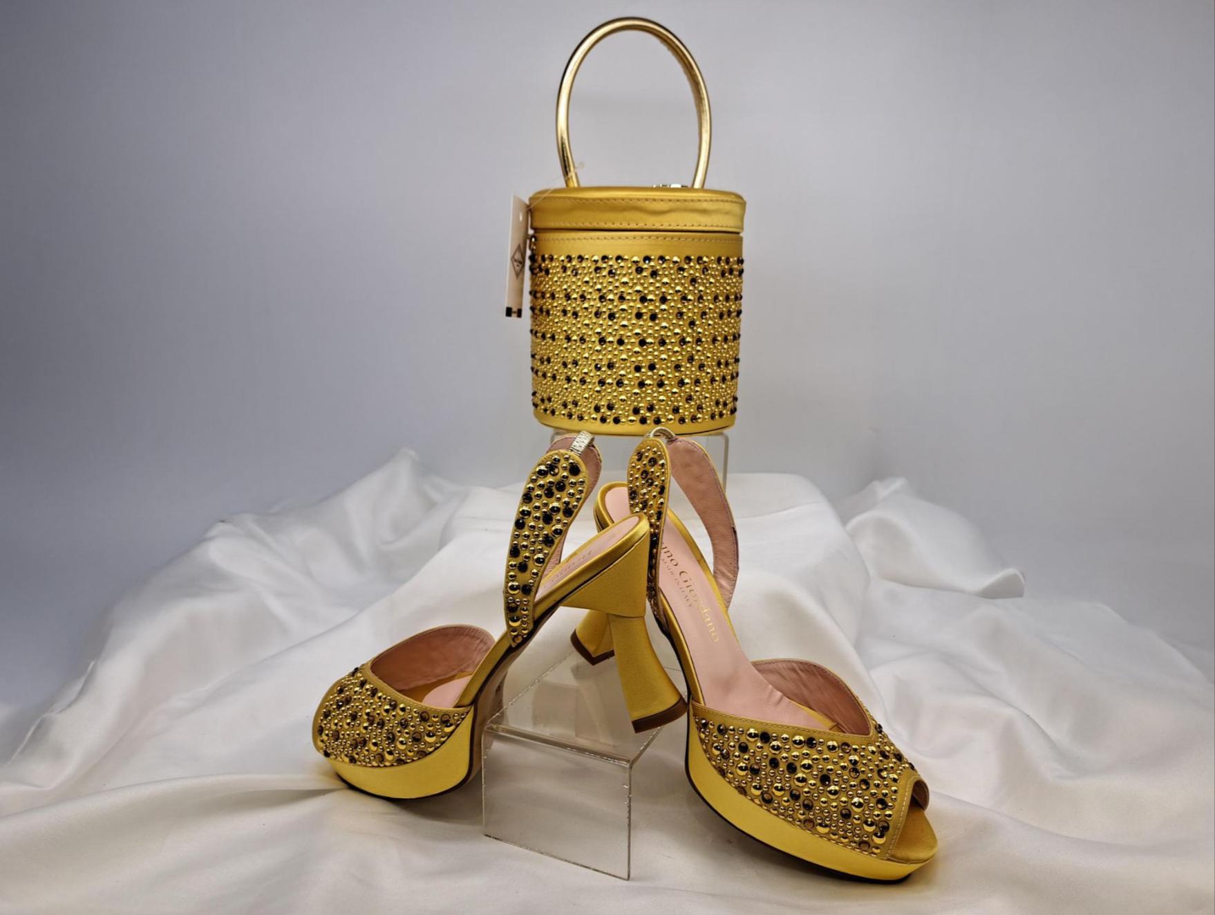 Gold shoes and matching bag - Etsy 日本
