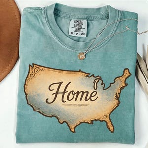 Casa vintage de EE. UU. PNG, diseño de mapa patriótico rústico, sublimación de Estados Unidos desgastado, camiseta del 4 de julio estilo country occidental, arte de la libertad