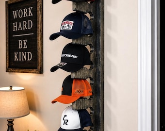 Estante de madera para gorras de béisbol: organizador vertical de pared para gorras snapback y sombreros.