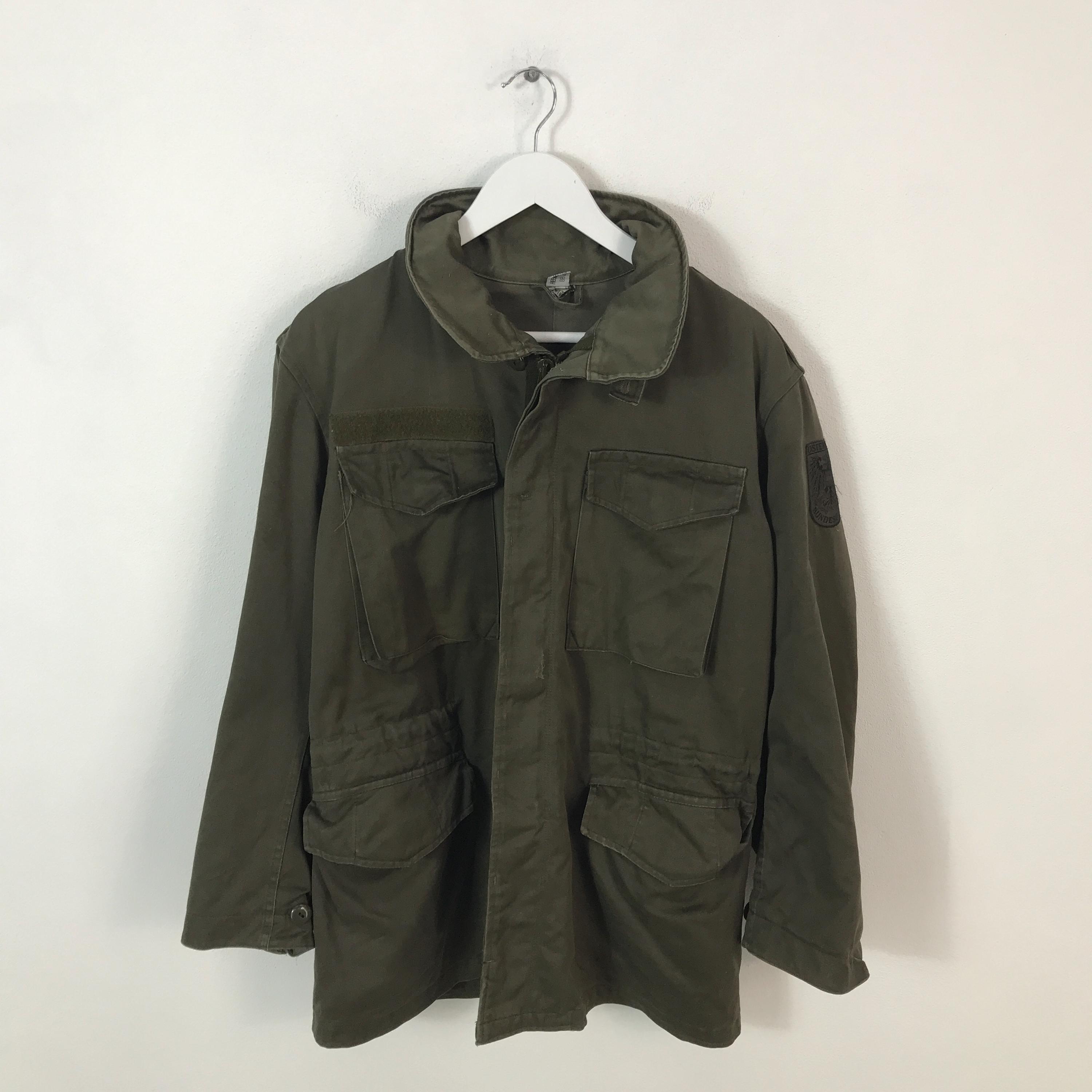 Vintage Austrian Army Osterreich Bundesheer Heereseigentum Design