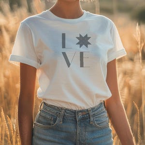 Camiseta de San Valentín | Camiseta de Quilters | Camiseta Love Quilt | Camiseta acogedora | Camiseta para amantes de la costura imagen 3