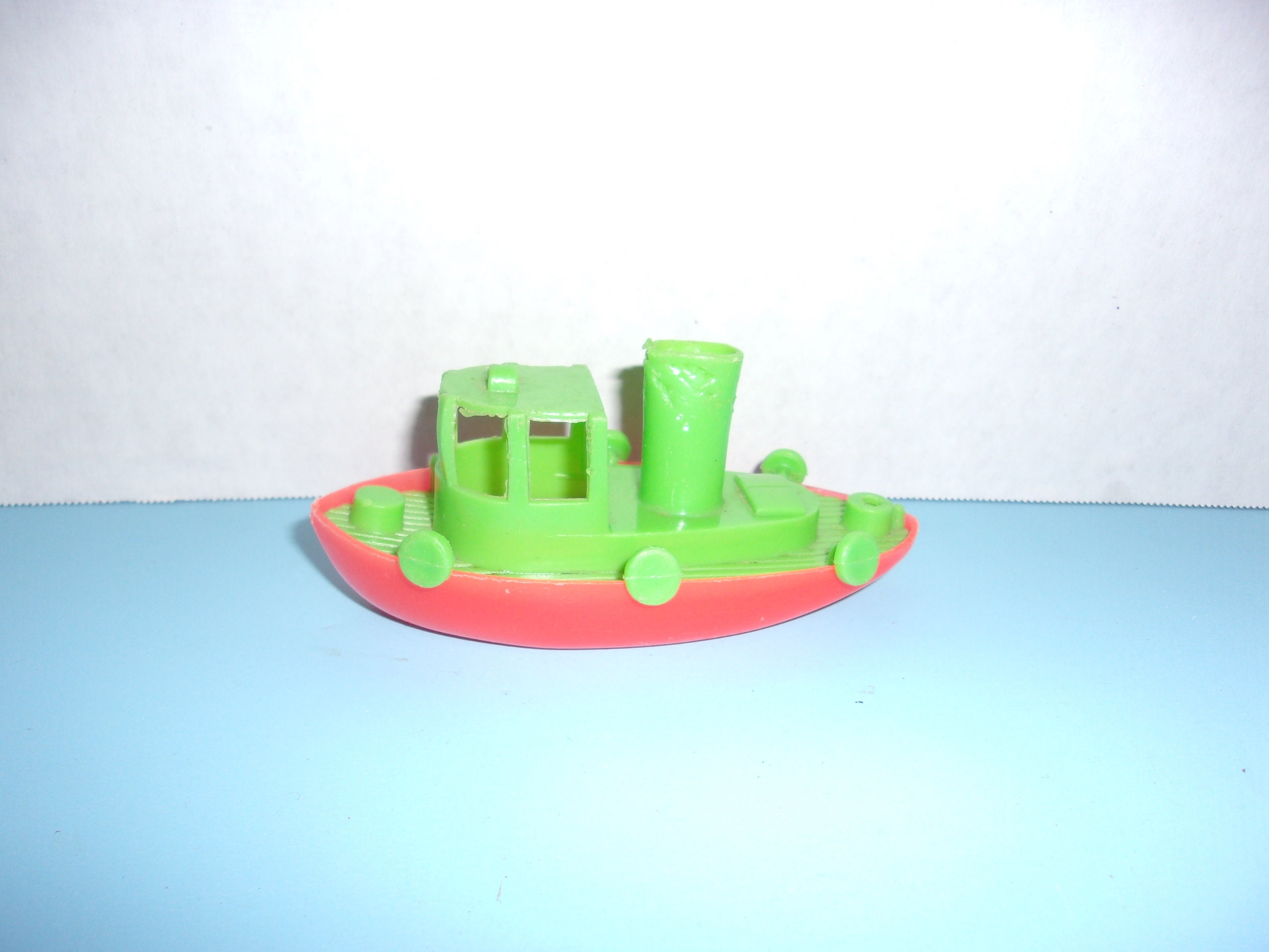 Vintage 1950's-60's Plastic Tugboat Toy, Made in USA, Green and Orange,  Retro Toy -  Canada