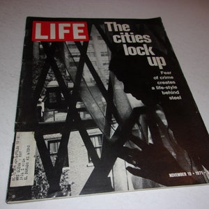 Vintage Life Magazine November 19 1971 - The Cities Lock Up Cover - New 1971 Car Ads, Nova Ad, Art, Scrapbooking, Collectible