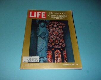 Vintage Life Magazine December 15, 1961 - Queen of Cathedrals, Art, Junk Journal, Collectible Scrapbooking