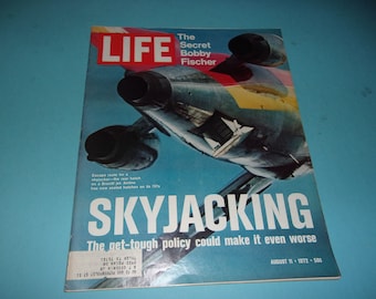 Vintage Life Magazine August 11, 1972 - Skyjacking, Art Junk Journal, Collectible Scrapbooking