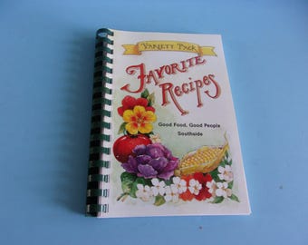 Favorite Recipes Cookbook, Vintage 1999, Recipes, Spiral-Bound, Cooking, Baking