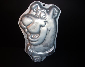 Wilton Brand Scooby-Doo Cake Pan # 2105-3206, Vintage Collectible, Baking, Birthday Party