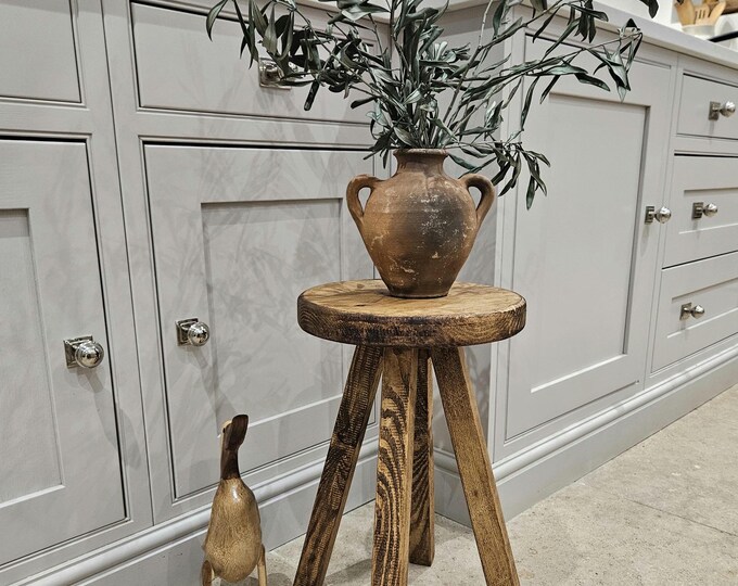 The Bourton Stool - Handmade wooden round top rustic stool made from locally sourced recycled scaffold boards.