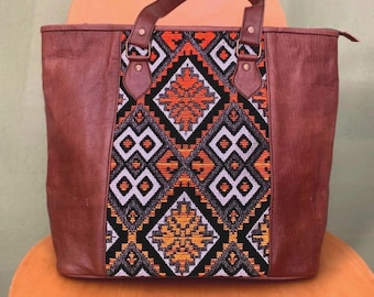 Handmade Leather Kilim Tote Bag: Moroccan Berber Shoulder Bag
