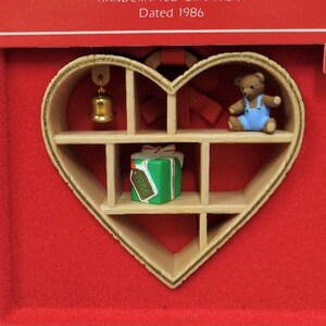 Hallmark Loving Memories Christmas Ornament 1986 NRFB New Heart Shadow Box