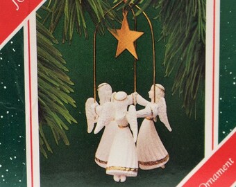 Hallmark Joyous Angels Christmas Ornament 1987 NRFB New Star