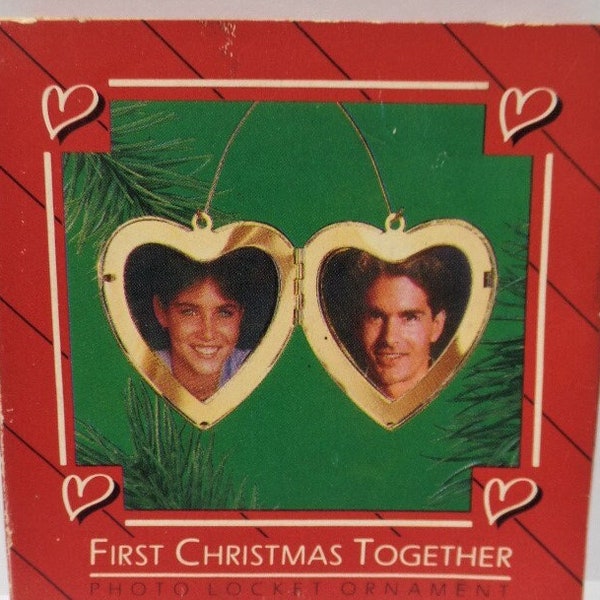 Hallmark First Christmas Together Photo Locket Brass Christmas Ornament 1986 NOS Heart