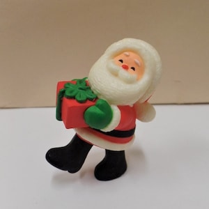 Vintage Hallmark Santa Christmas Merry Miniature 1980 NOS Present