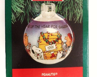 NIB Hallmark Keepsake Christmas Ornament Linus 1999 4th in Series Handcrafted