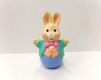 Vintage Hallmark Easter Merry Miniature 1995 Stylish Rabbit NOS Egg Shaped Bottom