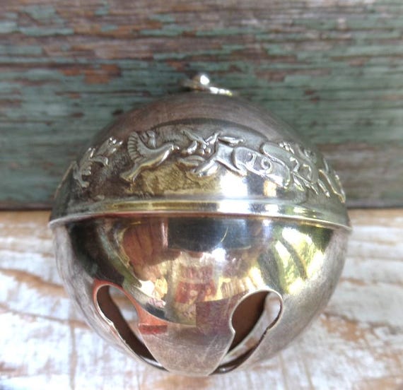 Vintage Wallace Silver Plate Jingle Bell Christmas Ornament 1977