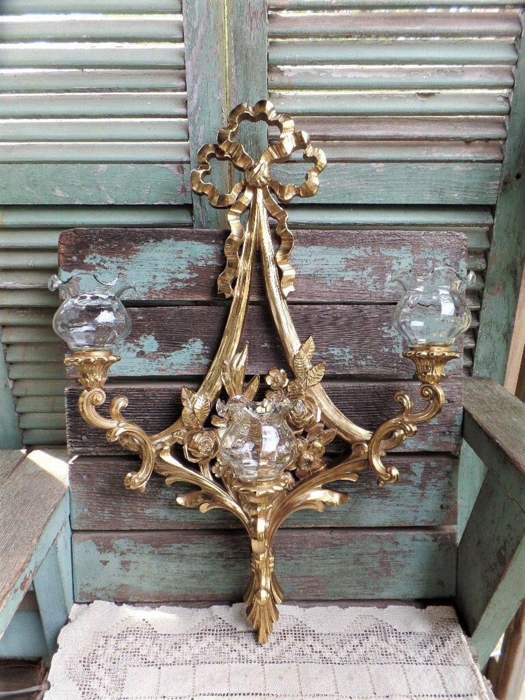 Vintage Syroco Three Arm Wall Sconce Gold Gilt Floral Design