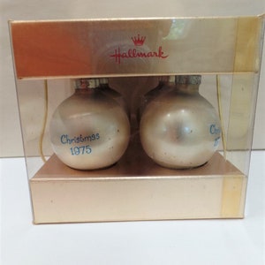 Hallmark Buttons & Bo Set of 4 Small Glass Ball Christmas Ornaments ...