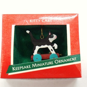 Hallmark Kitty Cart Miniature Christmas Ornament NOS 1989 Feather Tree Cat
