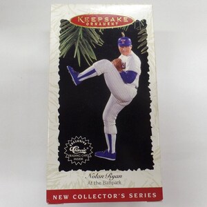 Hallmark Nolan Ryan Ornament NOS First in At the Ballpark Series #1 Baseball