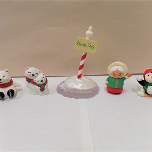 Vintage Hallmark Lot of 5 Christmas Merry Miniatures 1994 NOS