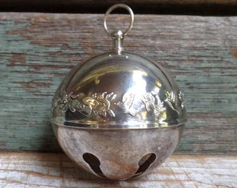 Vintage Wallace Silver Plate Jingle Bell Christmas Ornament 1977