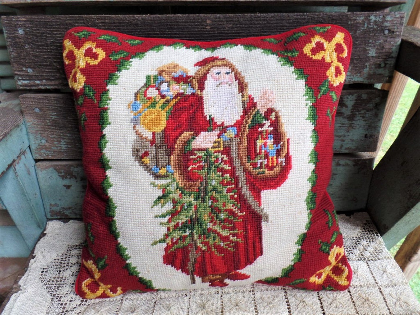 Vintage Needlepoint Pillow Santa Claus Design Christmas Tree Etsy