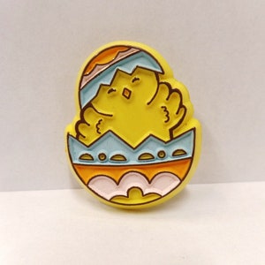 Vintage Hallmark Easter Lapel Pin 1979 NOS Chick in Egg