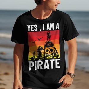 Camiseta de Ron Pirata, Camiseta de Capitán Calavera, Camiseta de Tesoro Pirata Náutico, Camiseta con Gráfico de Aventura, Camiseta de Escapada a la Isla, Camiseta de Viaje de Vacaciones