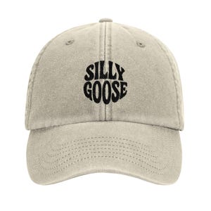 Silly Goose Caps, Animal Hat, Goose Lover Gifts, Novelty Headwear, Fun Baseball Cap, UK Style, Humorous Gift