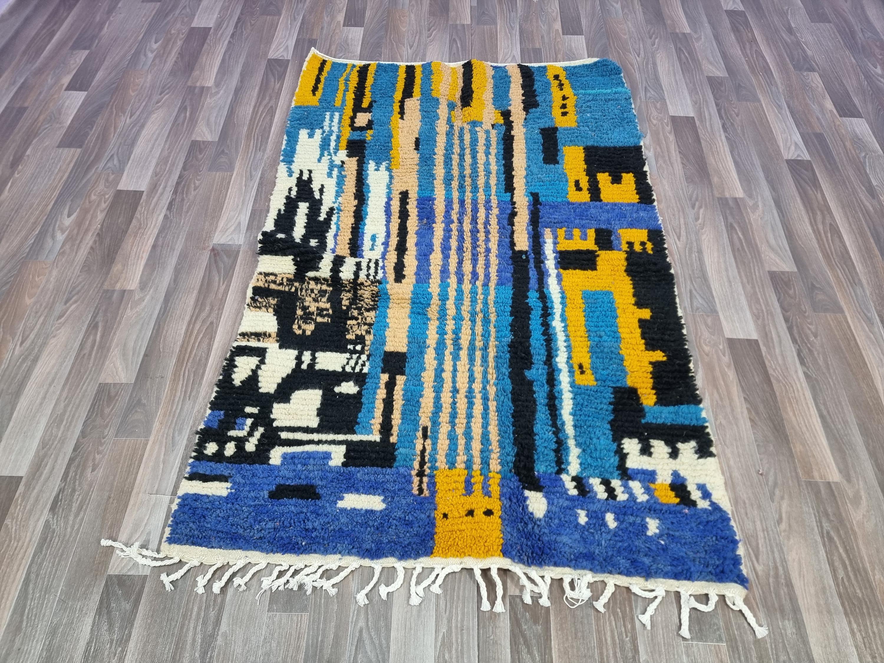 ブルー・ブジャード・ラグ、手作りモロッコウールラグ、幾何学模様